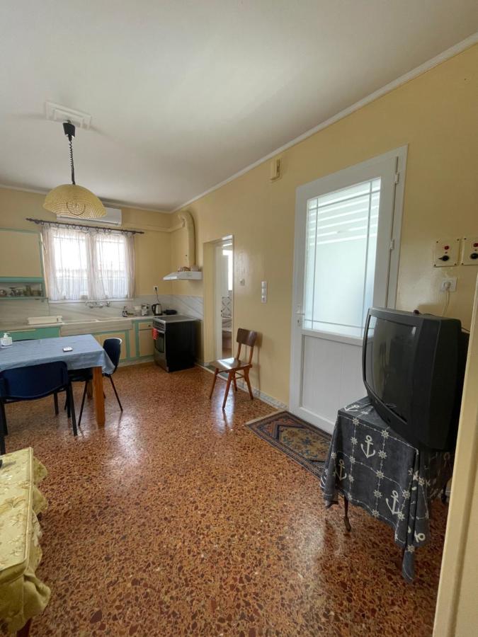 Ferienwohnung Odysseus Vrontádos Exterior foto